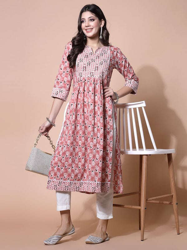 Largish Women's Peach Cotton Printed Nayra Cut Straight Kurta