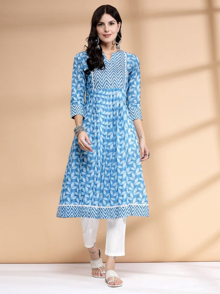 Largish Women's Firozi Cotton Printed Box pleated A-line Kurta