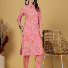 Largish Women's Peach Floral Print Cotton Kurta Pant Set