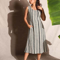 Largish Stylish women’s striped A-line Cotton Dress