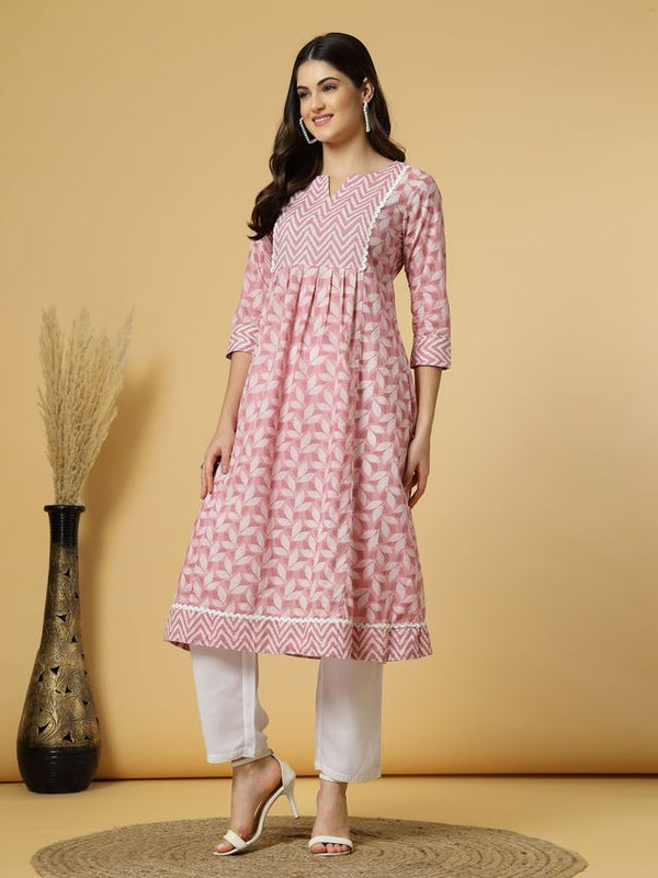 Largish Women's Peach Cotton Printed Box pleated A-line Kurta