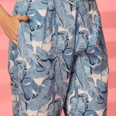 Largish Women's Blue Leaf Print Cotton Flex Co-Ord Set