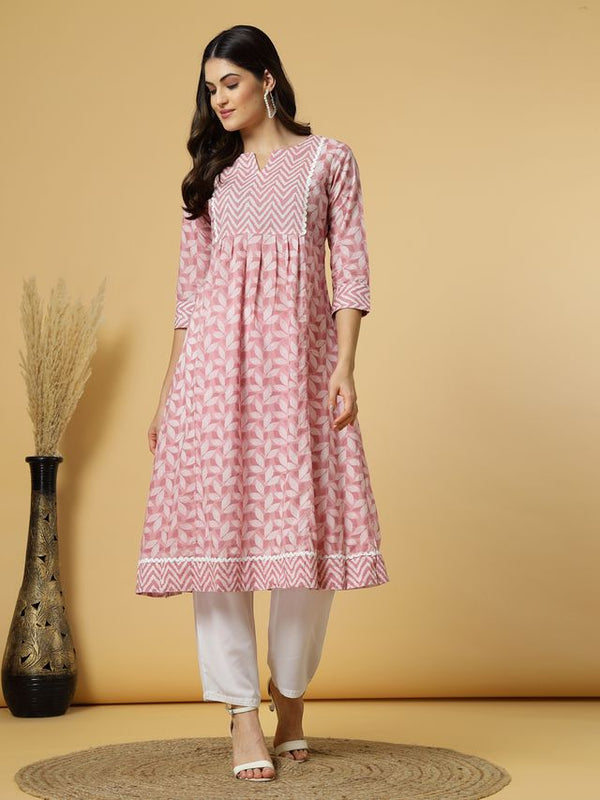 Largish Women's Peach Cotton Printed Box pleated A-line Kurta