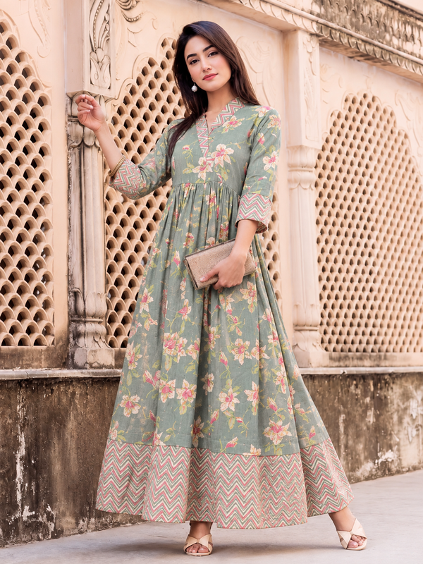 Largish Light Green Cotton Lurex Floral Print Gown
