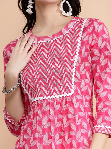 Largish Women's Pink Cotton Printed Nayra Cut Straight Kurta