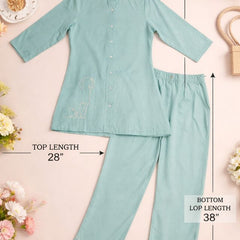 Largish Women Mint Green Cotton Co-ord Set with a minimal dog line embroidery detail