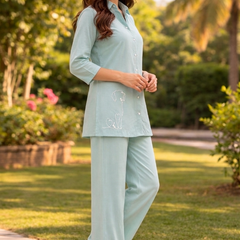 Largish Women Mint Green Cotton Co-ord Set with a minimal dog line embroidery detail